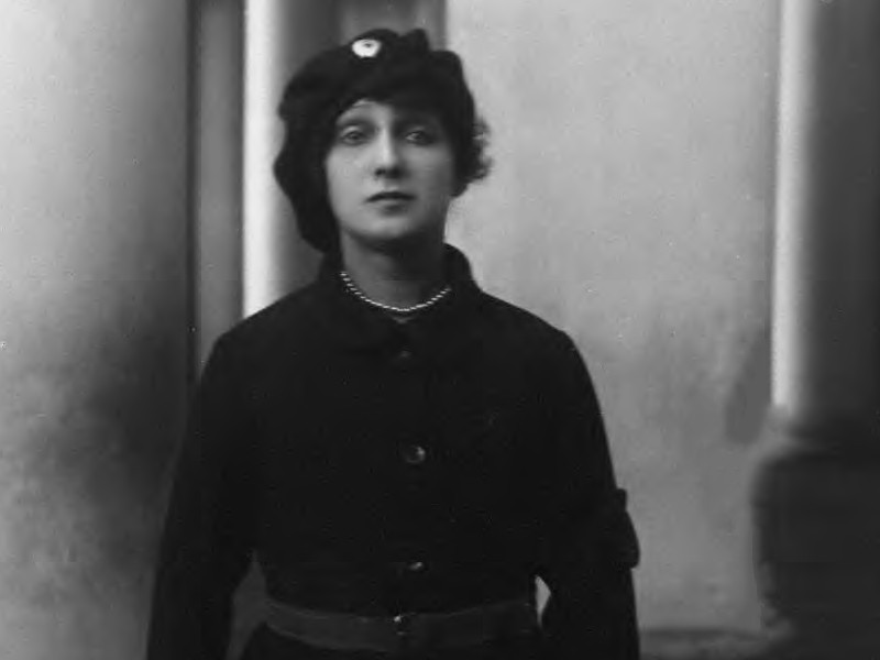 Black and white photograph of Molly Murphy.