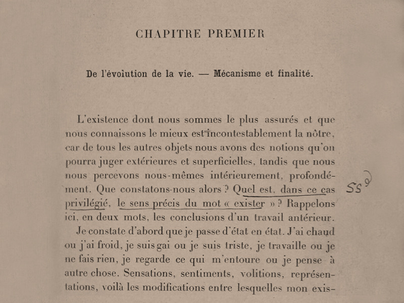 Section of a document written in French, titled Chapitre Premier, De l'évolution de la vie. - Mécanisme et finalité.