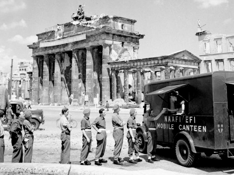 View volume: Weekly Army Intelligence Summaries, 1939-1945.