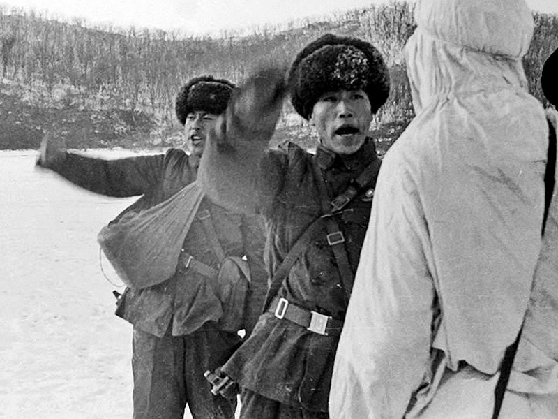 View volume: Chinese and Soviet perspectives on the Sino-Soviet split and Sino-Indian border dispute, 1960-1969.