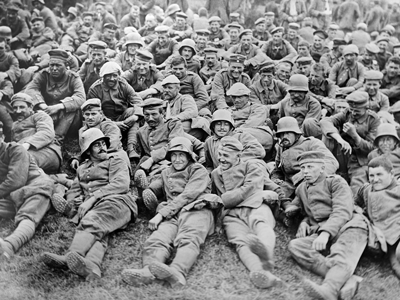 Black and white photograph of German POWs captured at the Battle of Messines Ridge during World War I, taken in 1918.